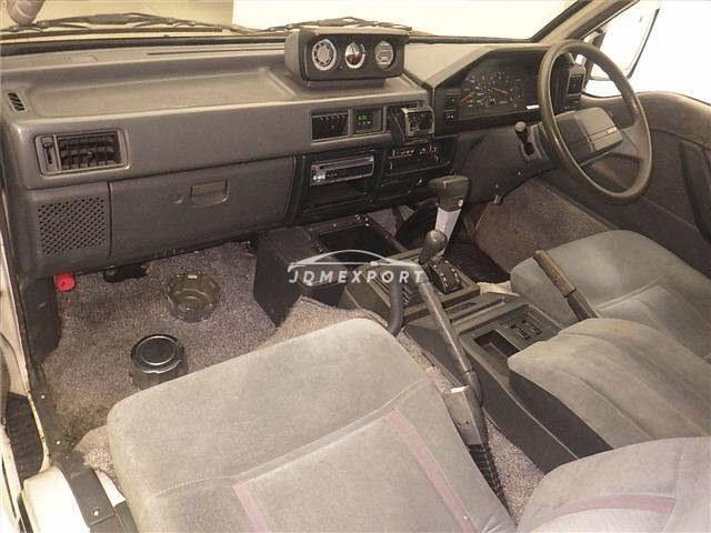 Mitsubishi Delica Starwagon 1993 thumbnail 5