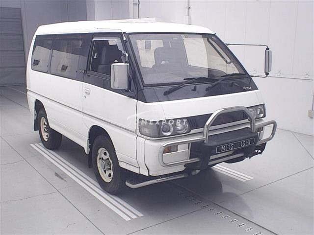 1993 Mitsubishi Delica Starwagon P35W