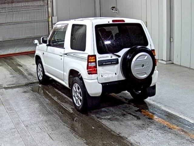 Mitsubishi Pajero Mini 2001 thumbnail 2