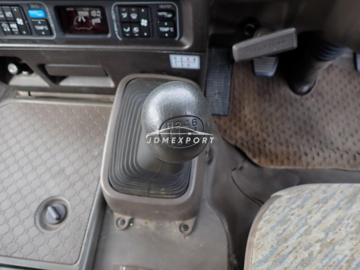 Mitsubishi Fuso Rosa Bus 1999 thumbnail 44