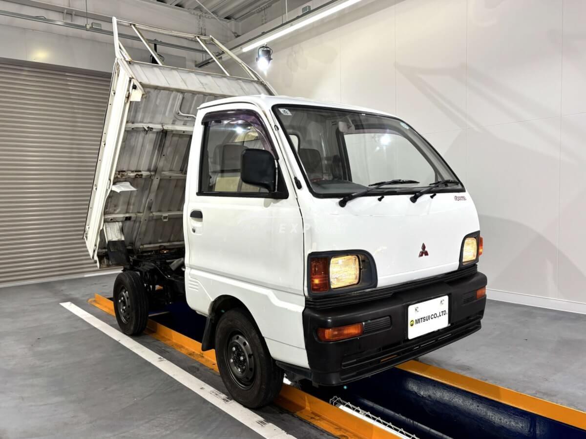 Mitsubishi Minicab 1995