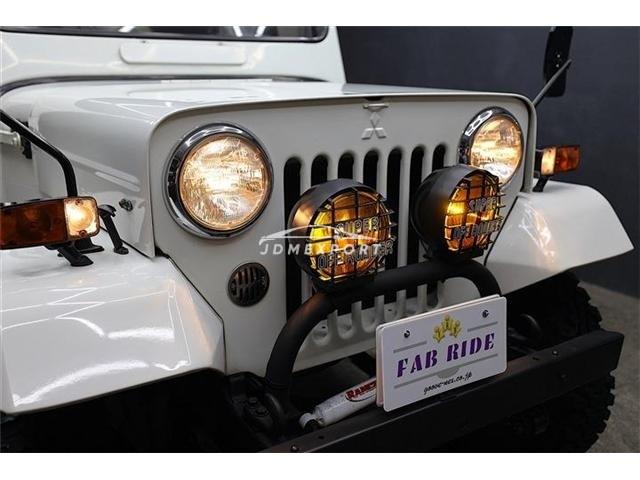 Mitsubishi Jeep 1986 thumbnail 3