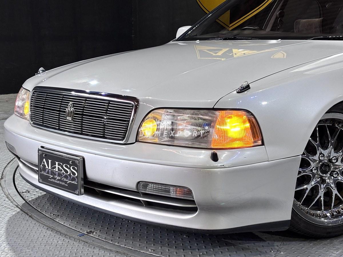 Toyota Crown Majesta 1993 thumbnail 6