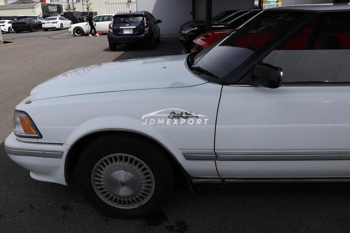 Toyota Crown 1990 thumbnail 36