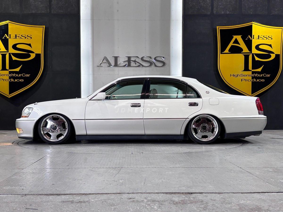 Toyota Crown Majesta 2000 thumbnail 9