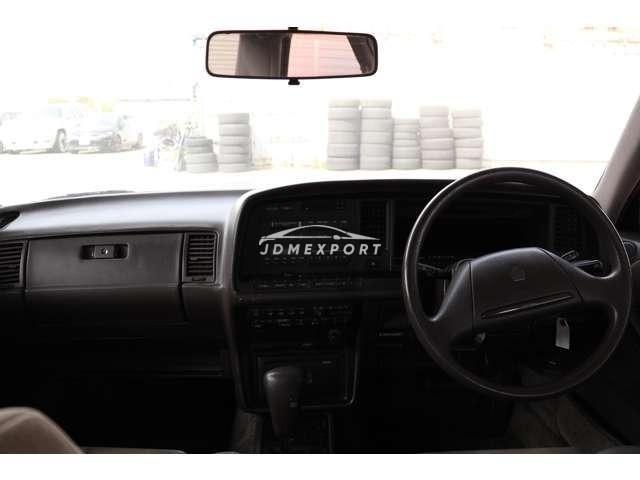 Toyota Crown 1990 thumbnail 2