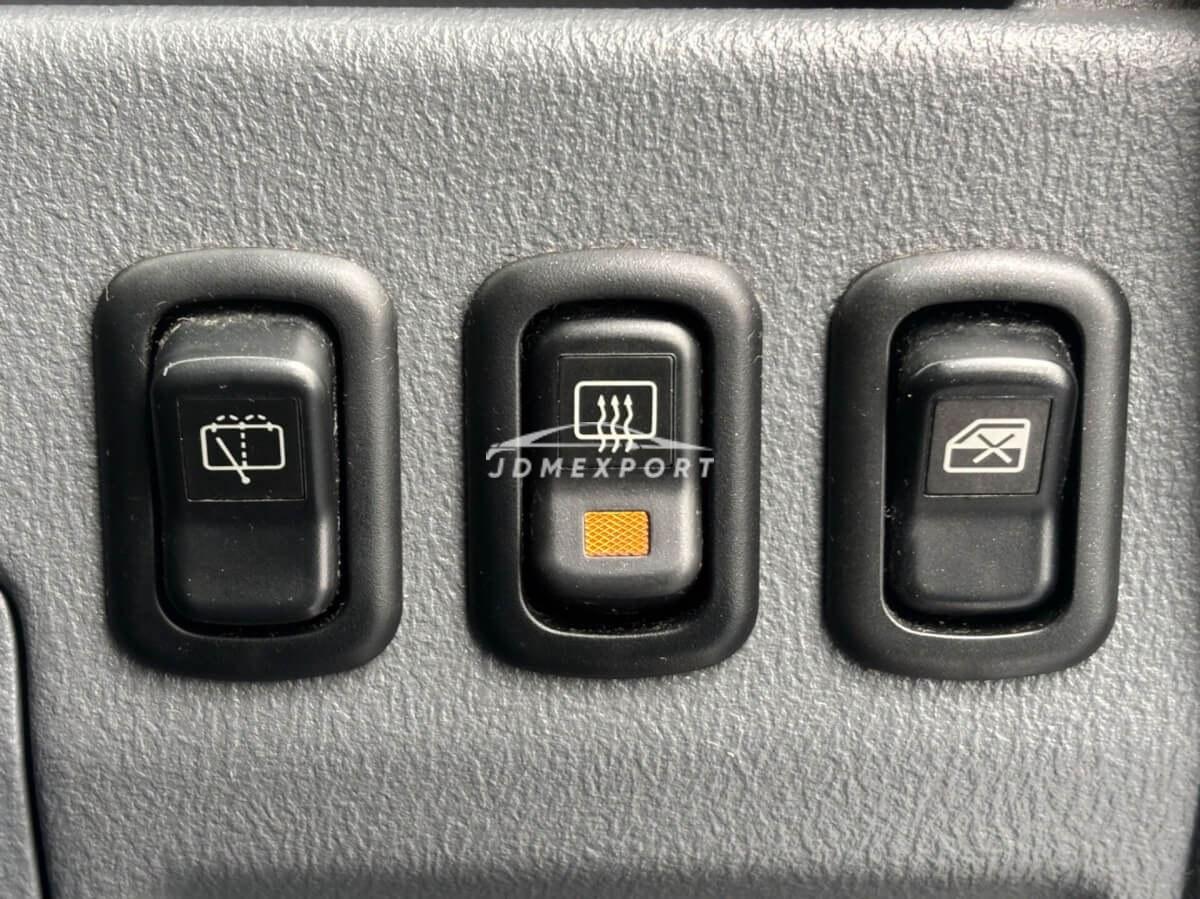 Daihatsu Naked 2000 thumbnail 17