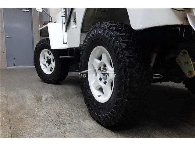 Mitsubishi Jeep 1986 thumbnail 13