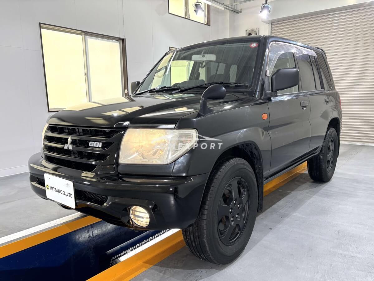 Mitsubishi Pajero iO 2000 thumbnail 3