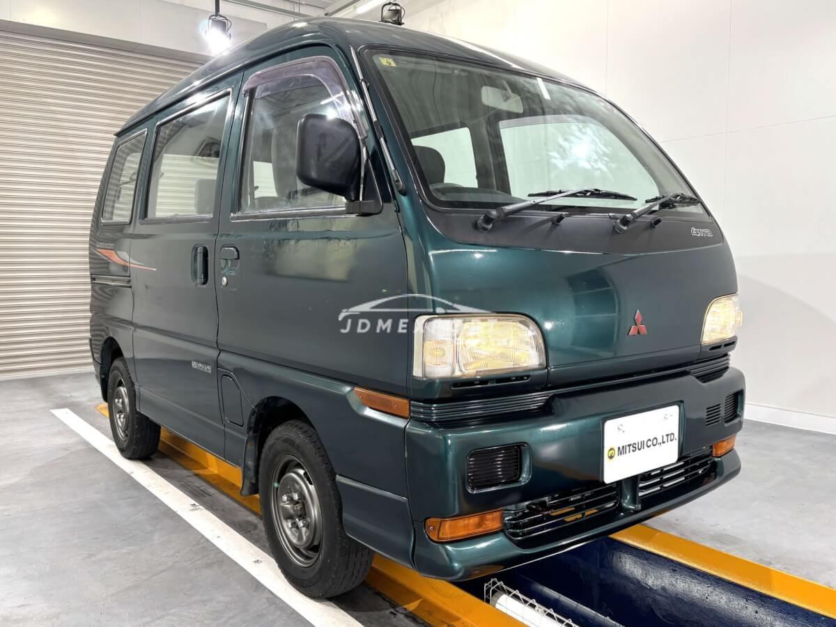 Mitsubishi Minicab Bravo 1995
