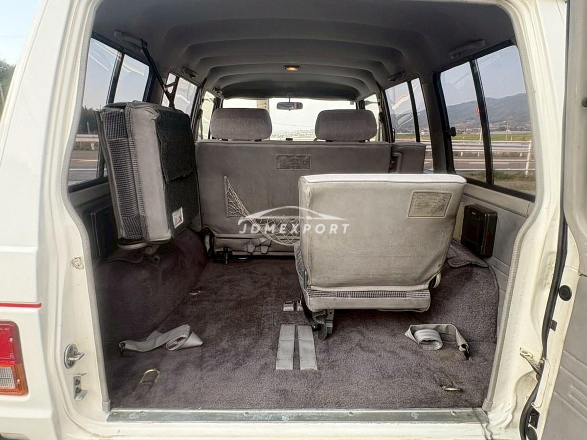 Mitsubishi Pajero 1987 thumbnail 41