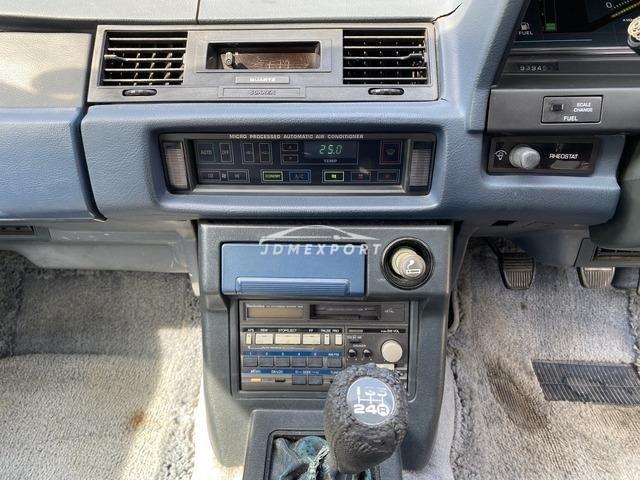 Toyota Soarer 1985 thumbnail 18