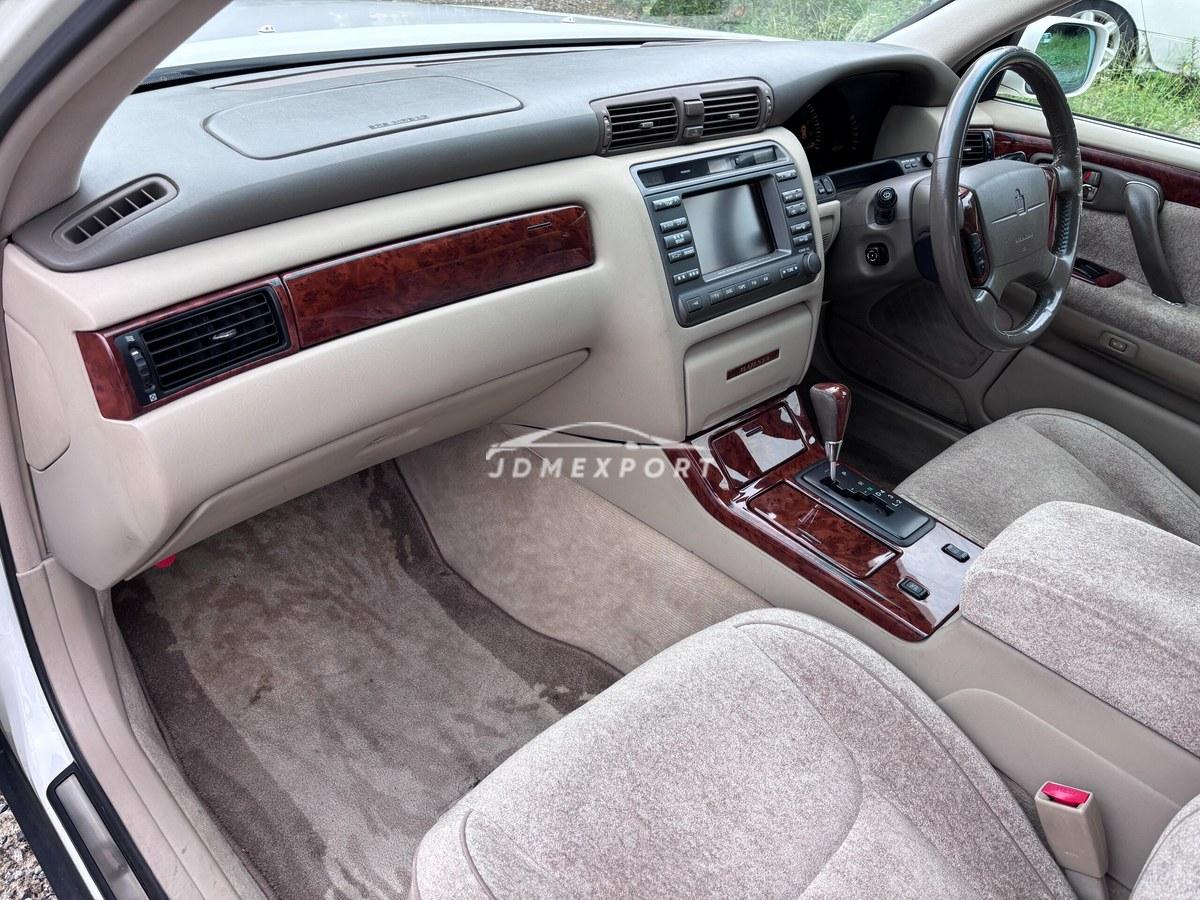 Toyota Crown Majesta 2000 thumbnail 48