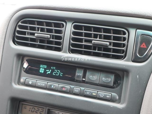 Nissan Serena 1996 thumbnail 9