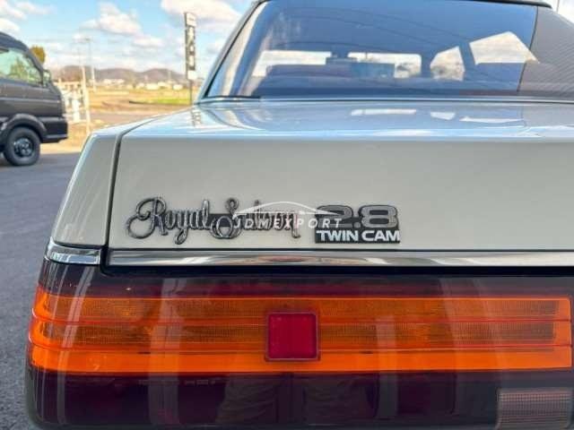 Toyota Crown 1983 thumbnail 18