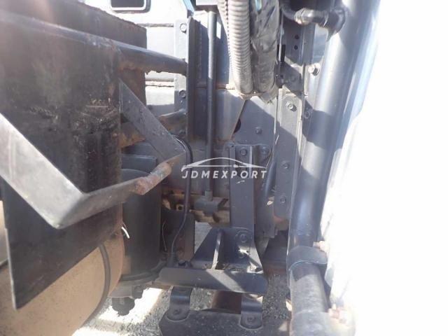 Mitsubishi Fuso Super Great 2001 thumbnail 11