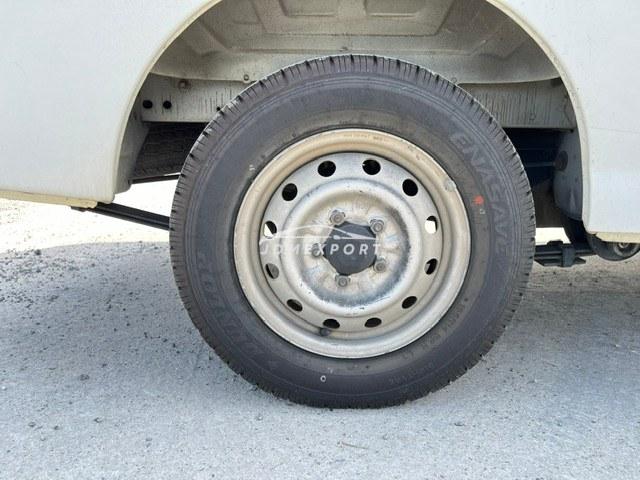 Nissan Vanette Van 2001 thumbnail 18