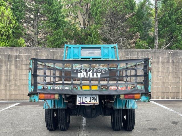 Toyota Dyna Truck 1976 thumbnail 3