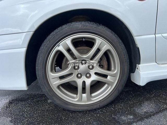 Subaru Legacy B4 2001 thumbnail 28
