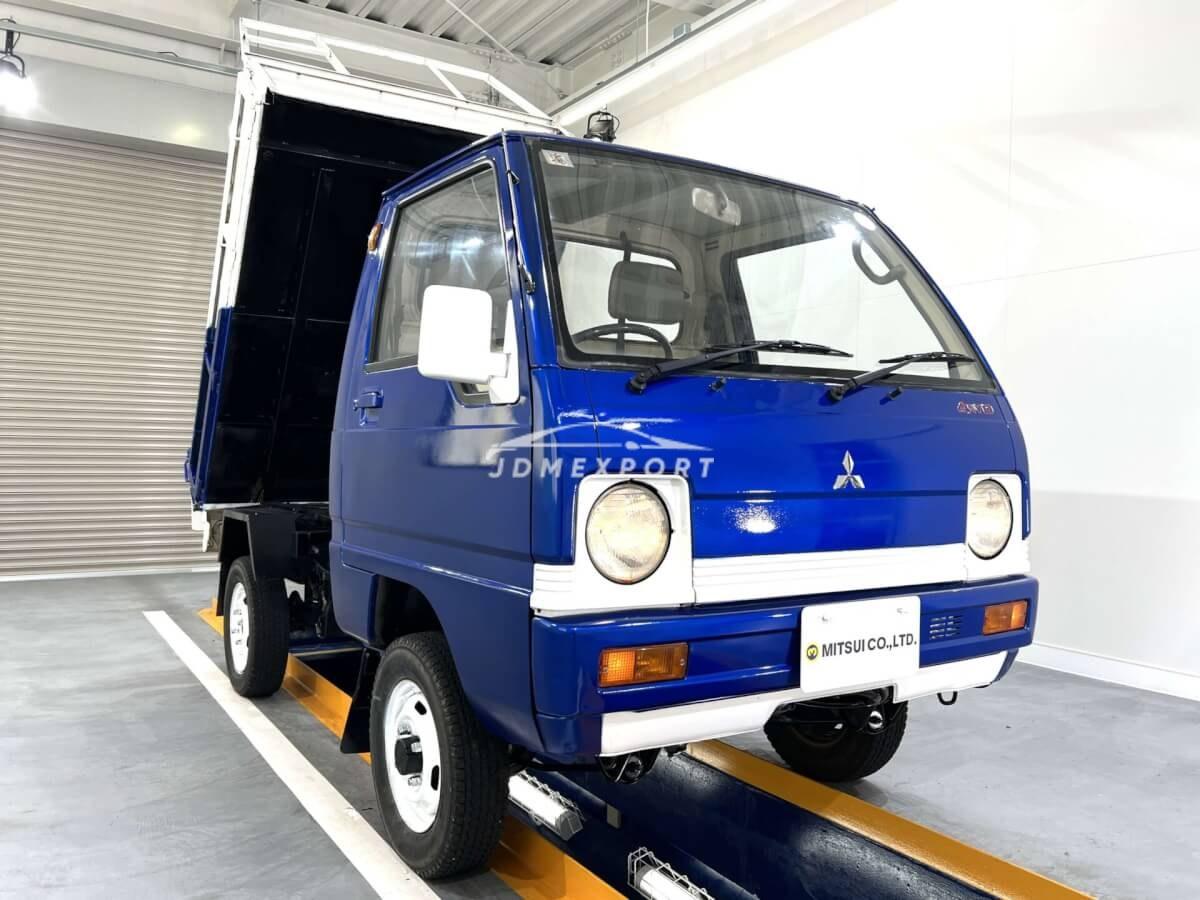 Mitsubishi Minicab 1990