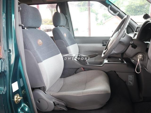 Nissan Serena 1996 thumbnail 14