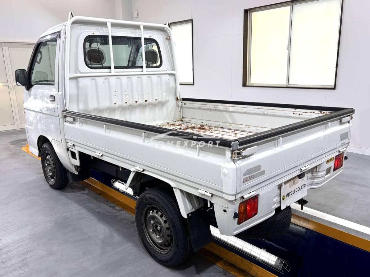 Daihatsu Hijet Truck 2000 thumbnail 4