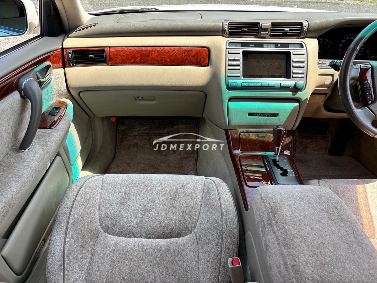 Toyota Crown Majesta 1999 thumbnail 27