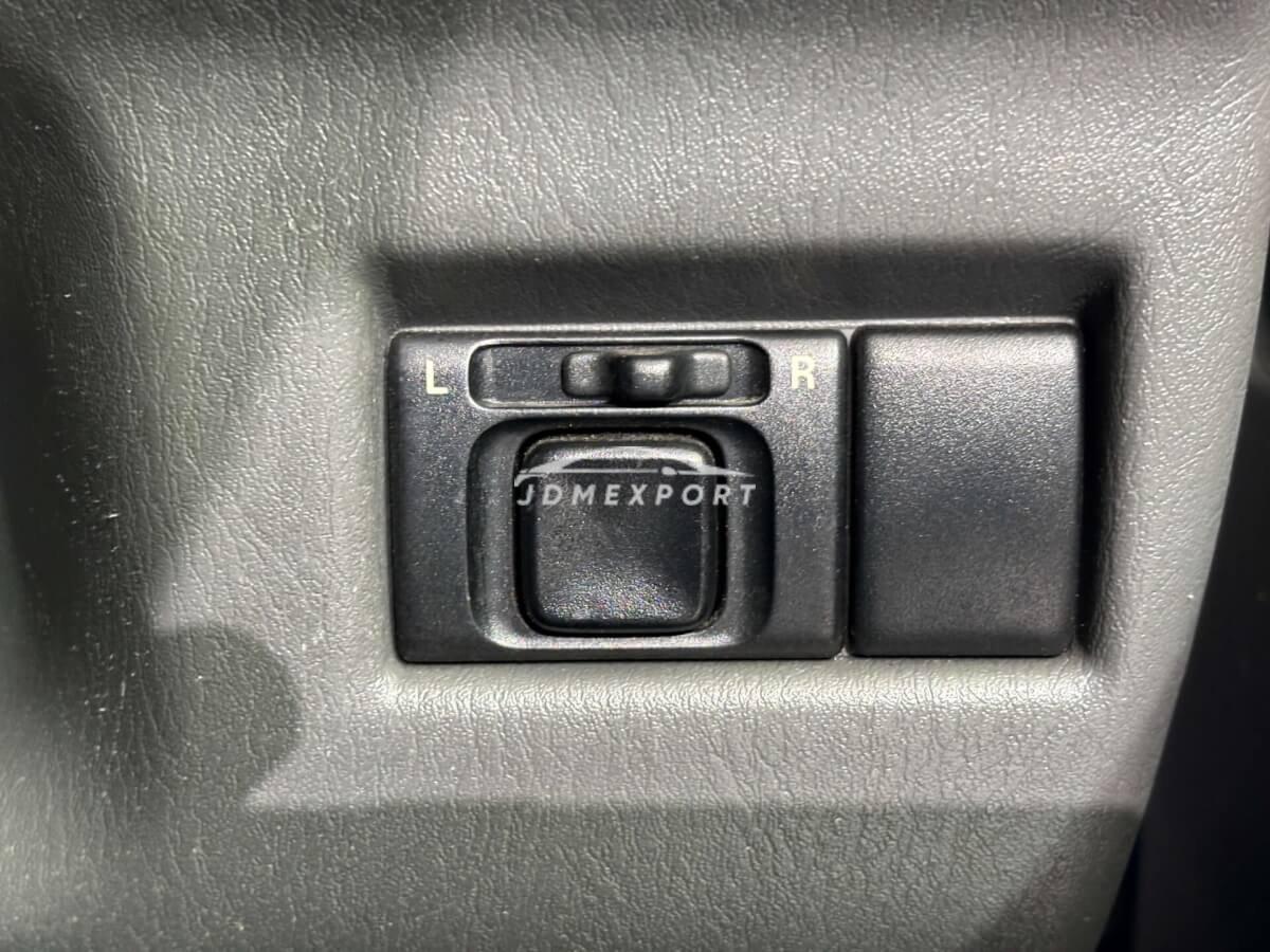 Suzuki Jimny 2000 thumbnail 18