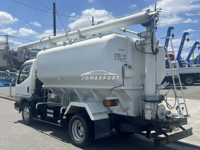 Mitsubishi Fuso Canter 2000 thumbnail 4