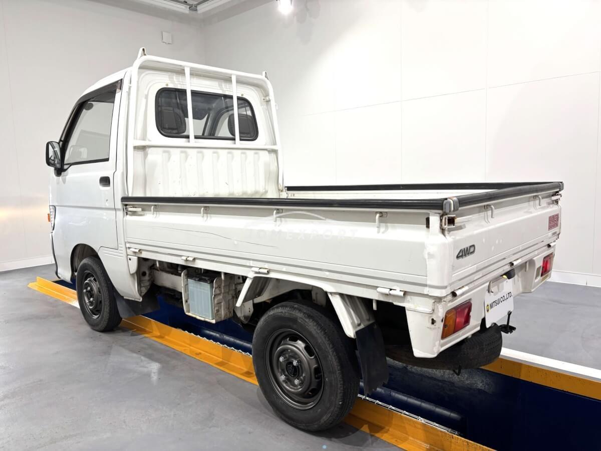 Daihatsu Hijet Truck 1995 thumbnail 4