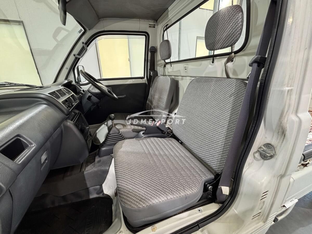 Daihatsu Hijet Truck 2000 thumbnail 10