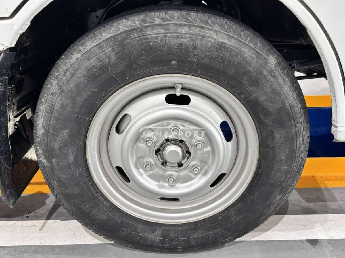 Mazda Bongo Truck 2000 thumbnail 19