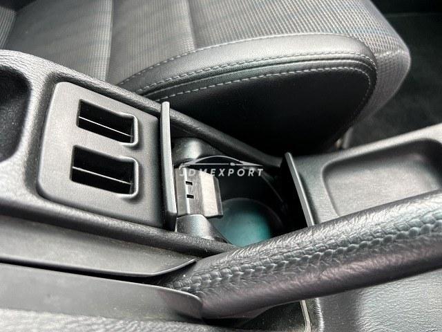 Subaru Legacy B4 2001 thumbnail 18