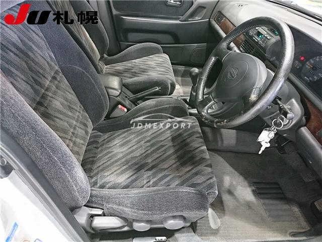 Nissan Bluebird 1994 thumbnail 6