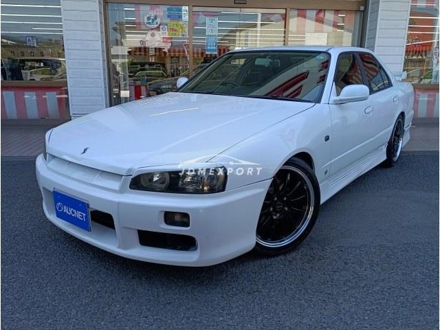 Nissan Skyline 1998