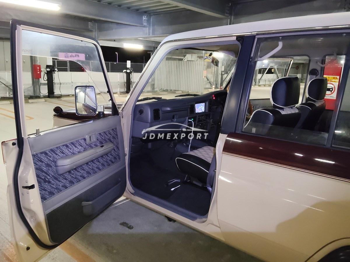Toyota Land Cruiser Prado 1994 thumbnail 38