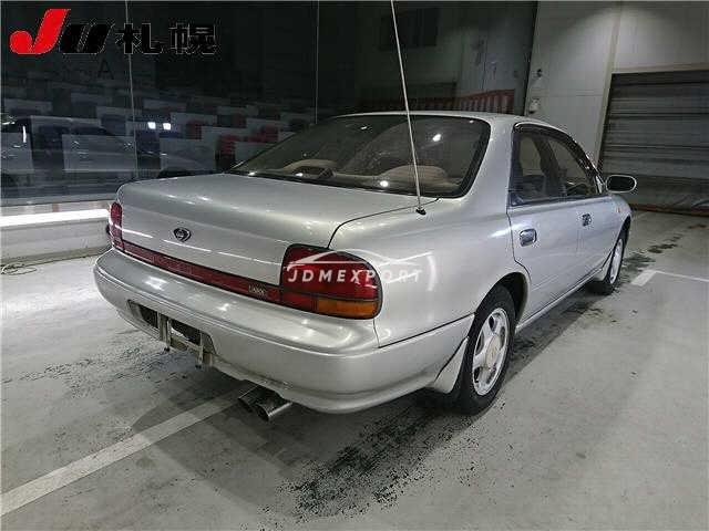 Nissan Bluebird 1994 thumbnail 2