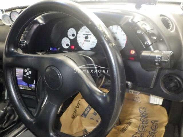 Nissan Skyline GT-R 1993 thumbnail 8