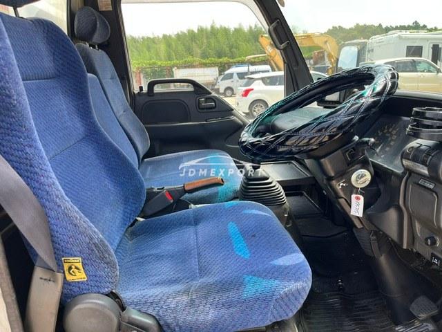 Isuzu Elf Truck 2001 thumbnail 20