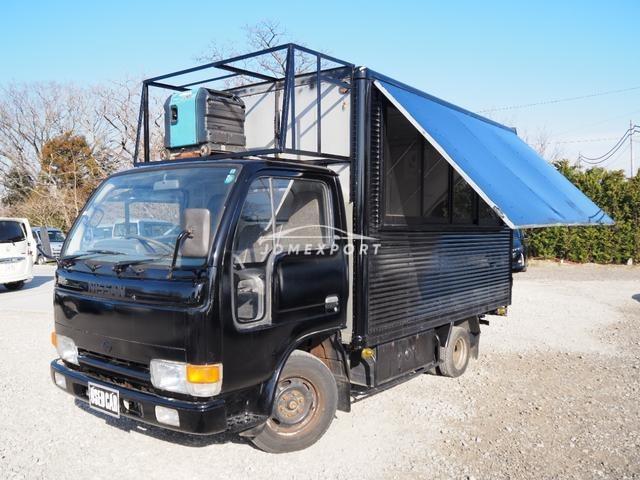Nissan Atlas 1994 photo 1