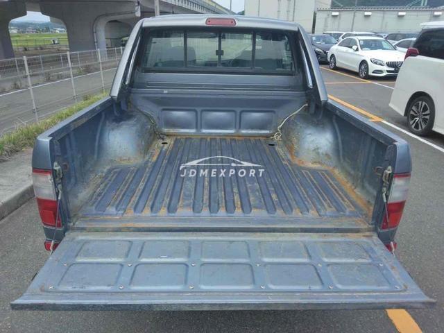 Toyota Hilux Sports Pick Up 1999 thumbnail 5