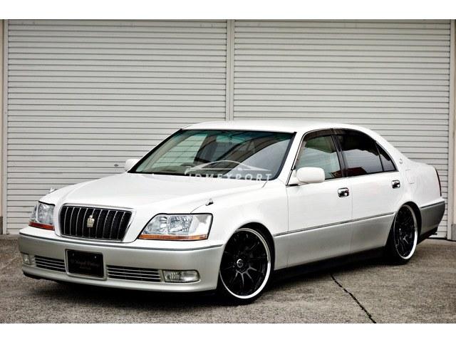 Toyota Crown Majesta 2001