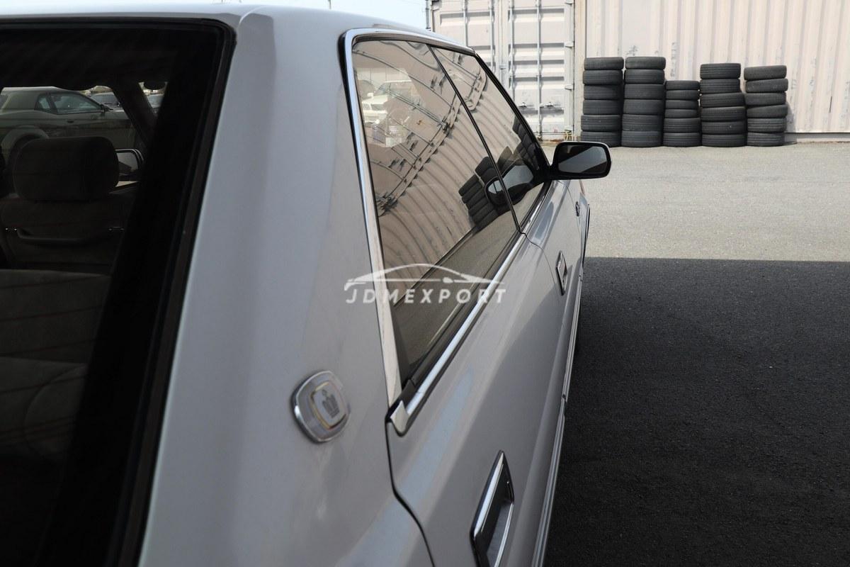 Toyota Crown 1990 thumbnail 28