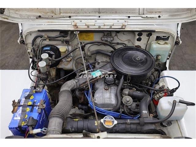 Mitsubishi Jeep 1986 thumbnail 15