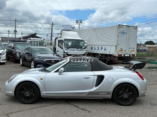 Toyota MR-S 2000 thumbnail 37