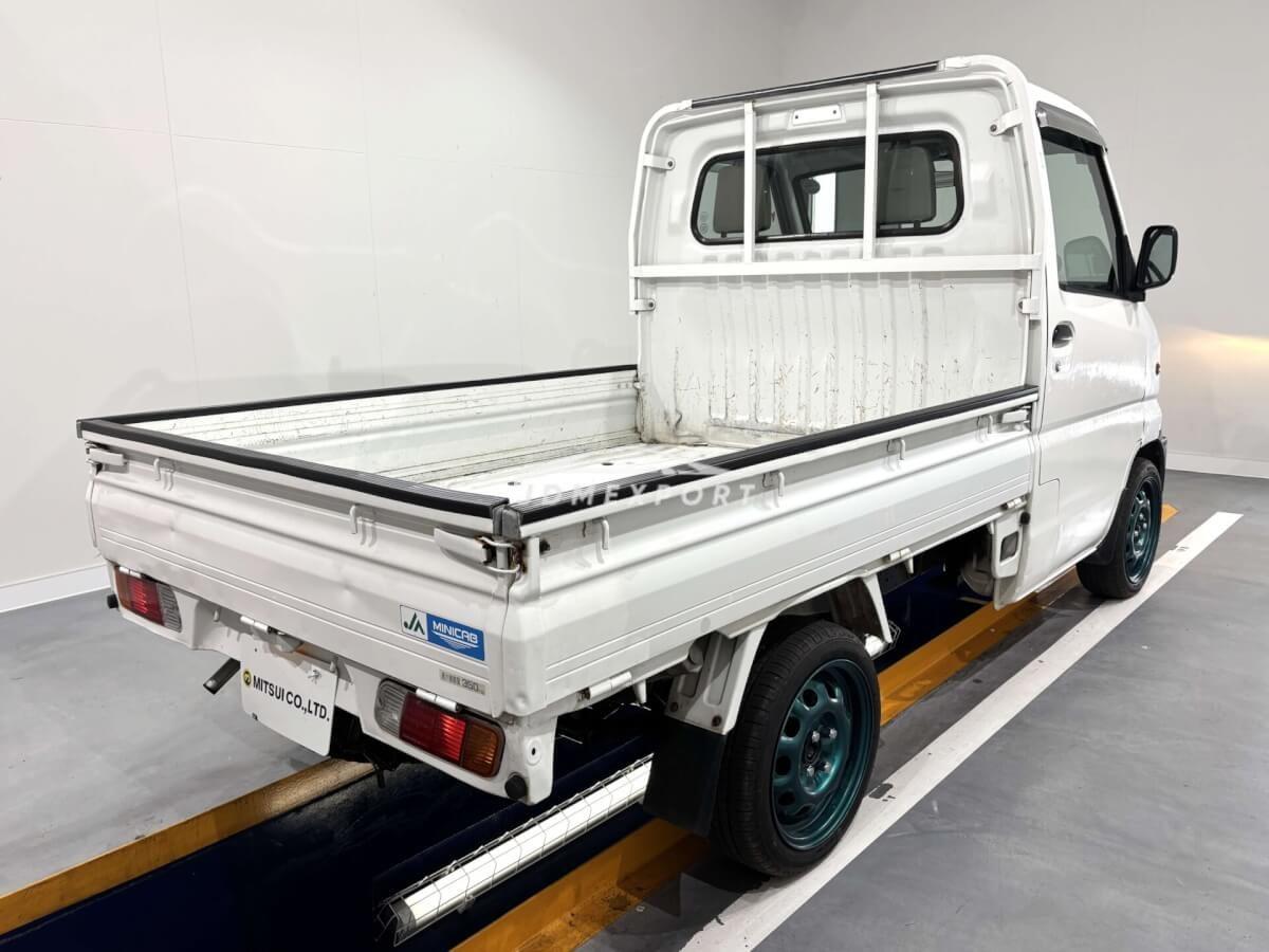 Mitsubishi Minicab Truck 2000 thumbnail 5