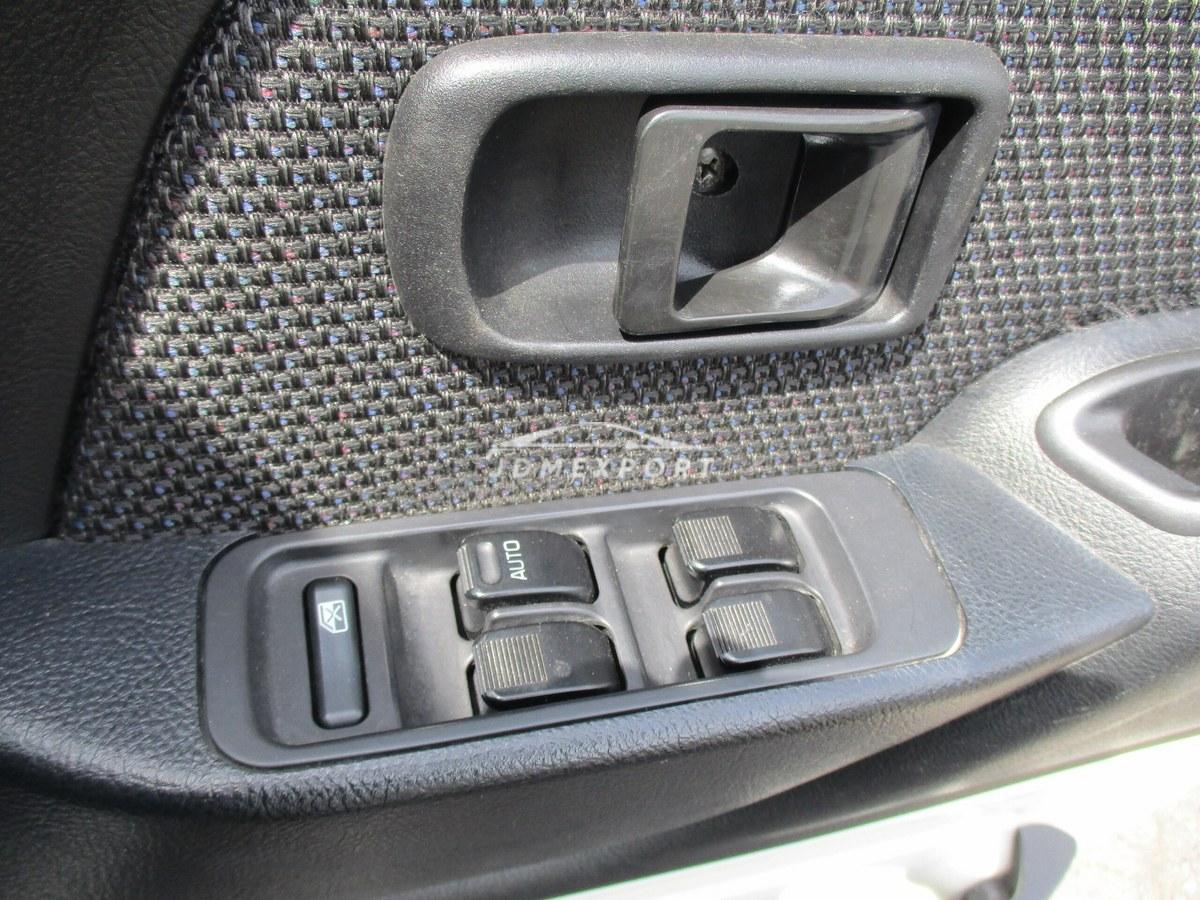 Daihatsu Naked 2001 thumbnail 11