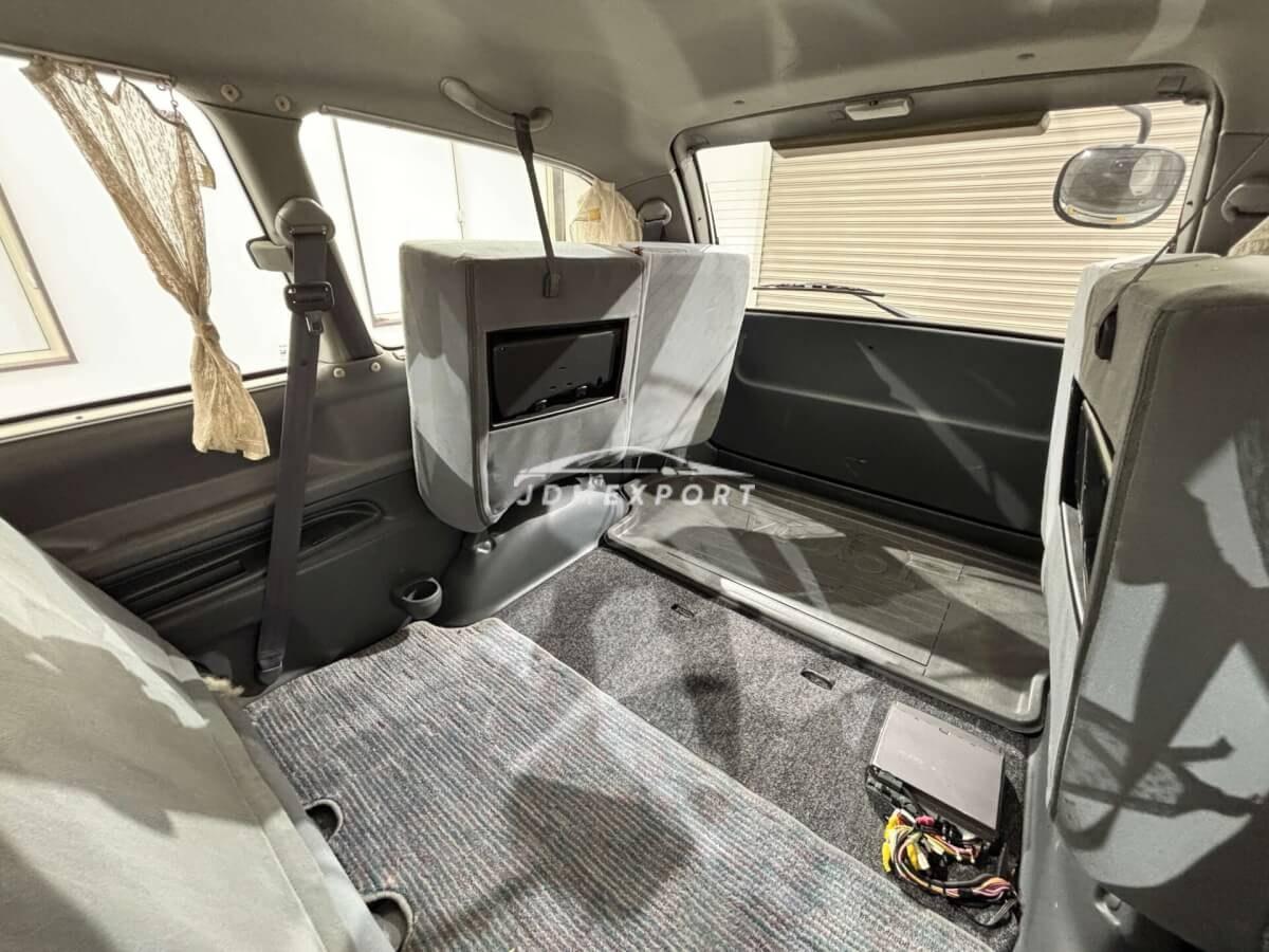Toyota Estima Lucida 1995 thumbnail 25