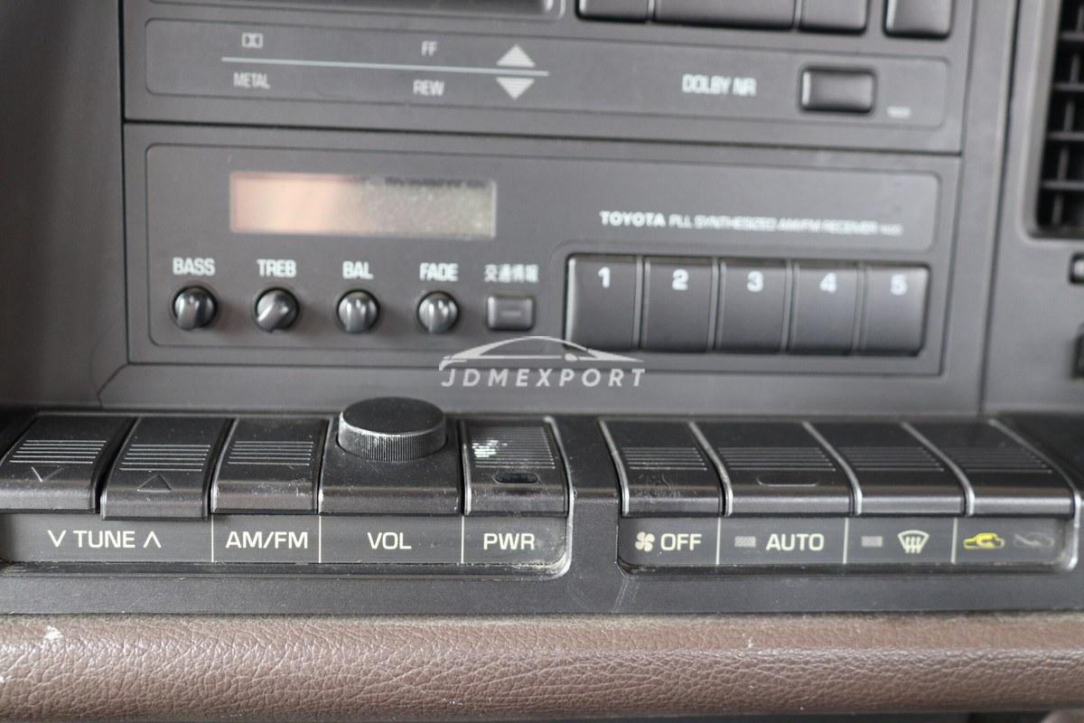 Toyota Crown 1990 thumbnail 56