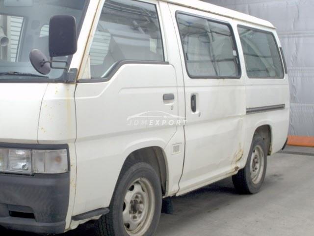 Nissan Caravan Van 1999 thumbnail 5